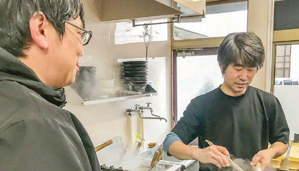 お客様とコミニュケーションのイメージ